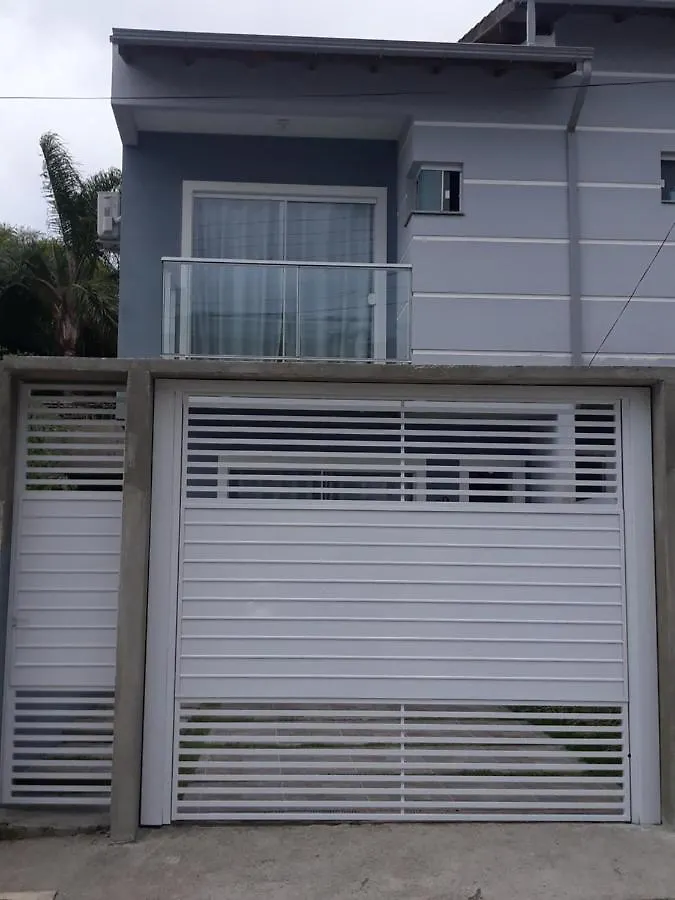 Apartamento Casa duplex com 2 suítes em Ponta das canas,Florianópolis Brasil